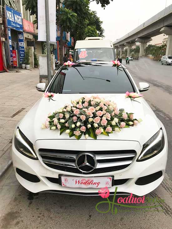 Hoa xe cưới ngày chung đôi Hoa xe cưới ngày chung đôi